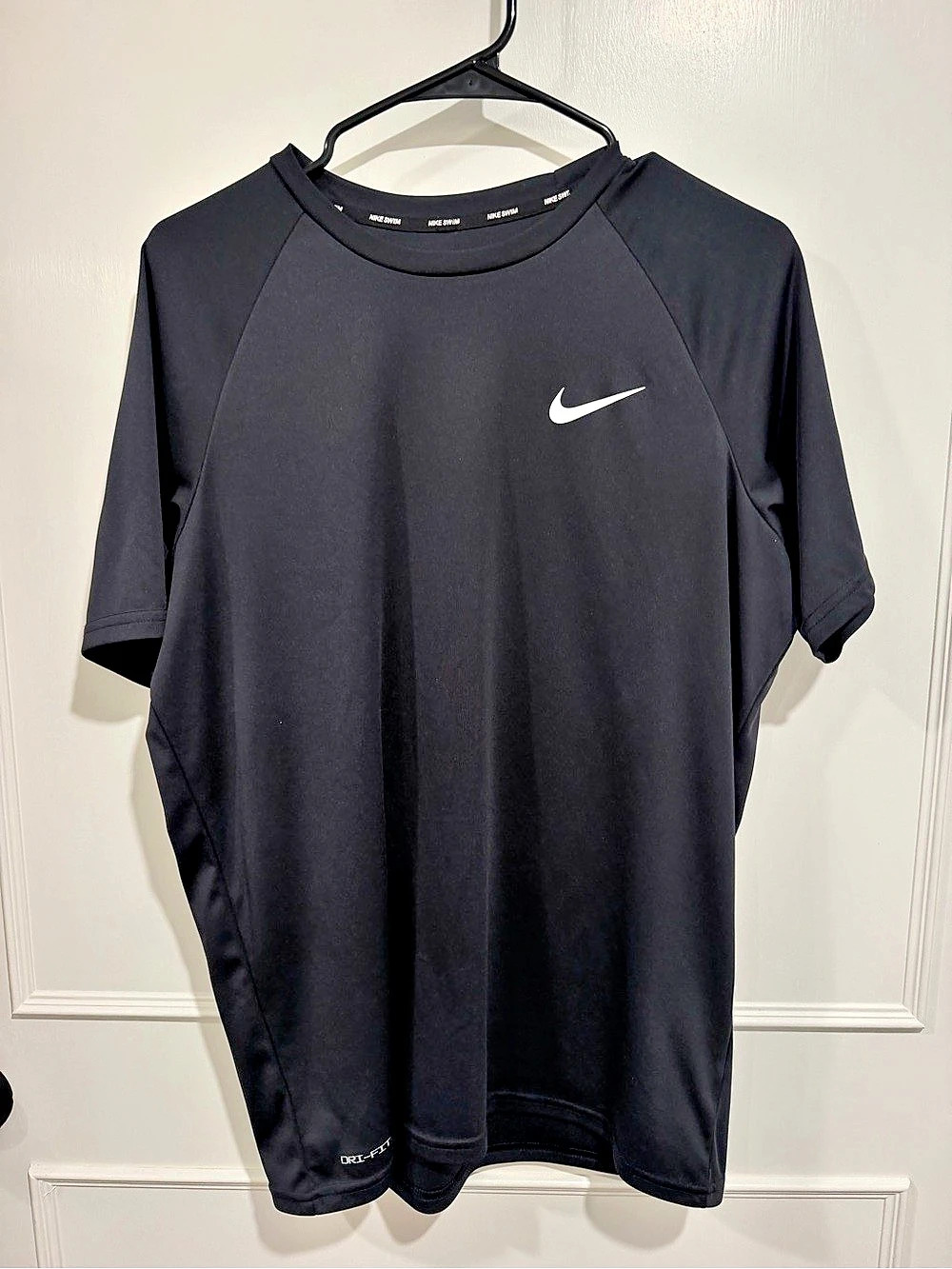 Nike Swim Dri-FIT Short Sleeve Shirt - Medium